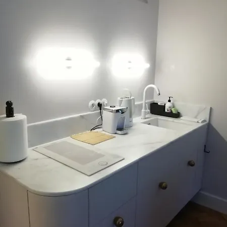 Poznanska Point Apartment